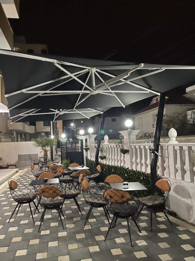 Hotel Vila Dedej Durrës Exterior foto